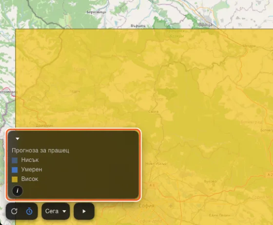 Картата с включен слой за прашец, области, оцветени от нисък до висок, и скалата на прогнозата за прашец в ъгъла.